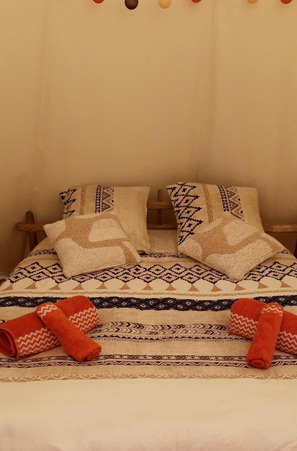 Le Tipi A Marie, Deconnectez- Vous !!! Hotel Cambounes Eksteriør billede