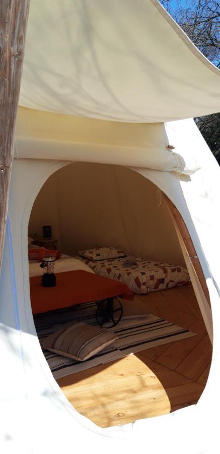 Le Tipi A Marie, Deconnectez- Vous !!! Hotel Cambounes Eksteriør billede