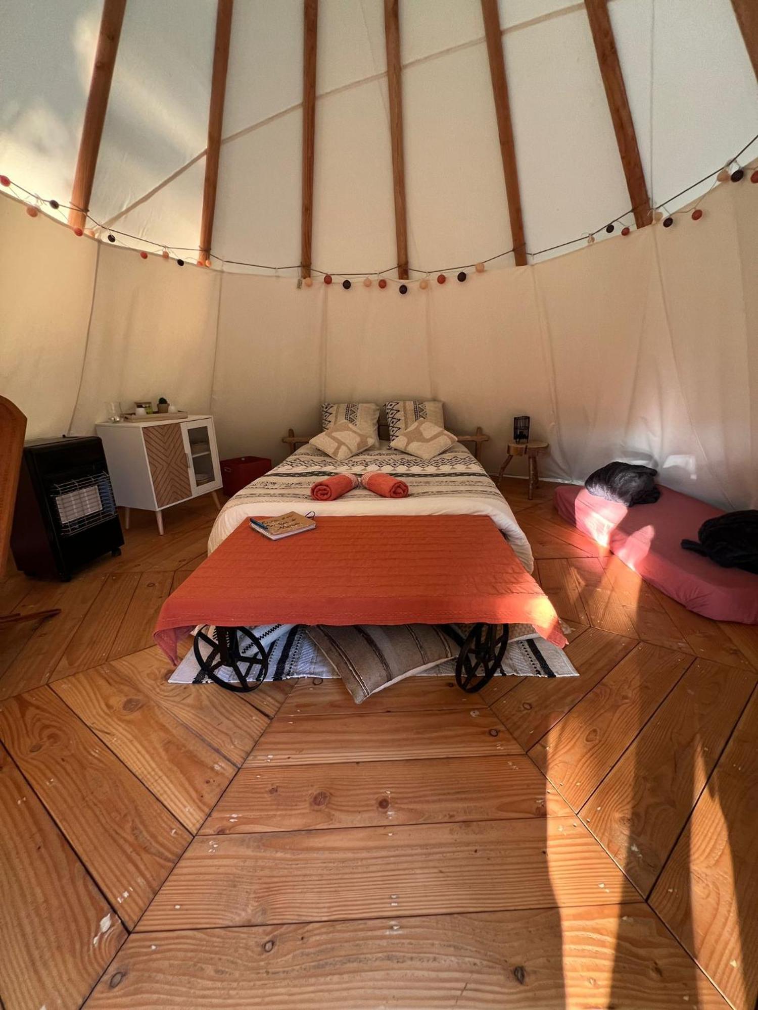 Le Tipi A Marie, Deconnectez- Vous !!! Hotel Cambounes Eksteriør billede